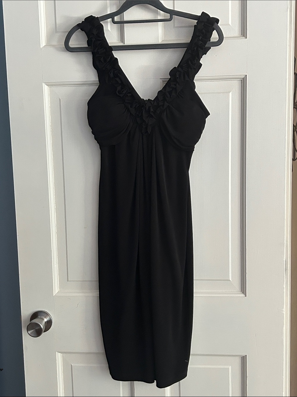 Saint Tropez West Black Ruffled Strap Midi Dress - Size 8